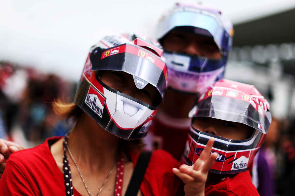 索伯车队逆转迈凯伦,拉塞尔状态火热 索伯车队逆转迈凯伦,拉塞尔状态火热