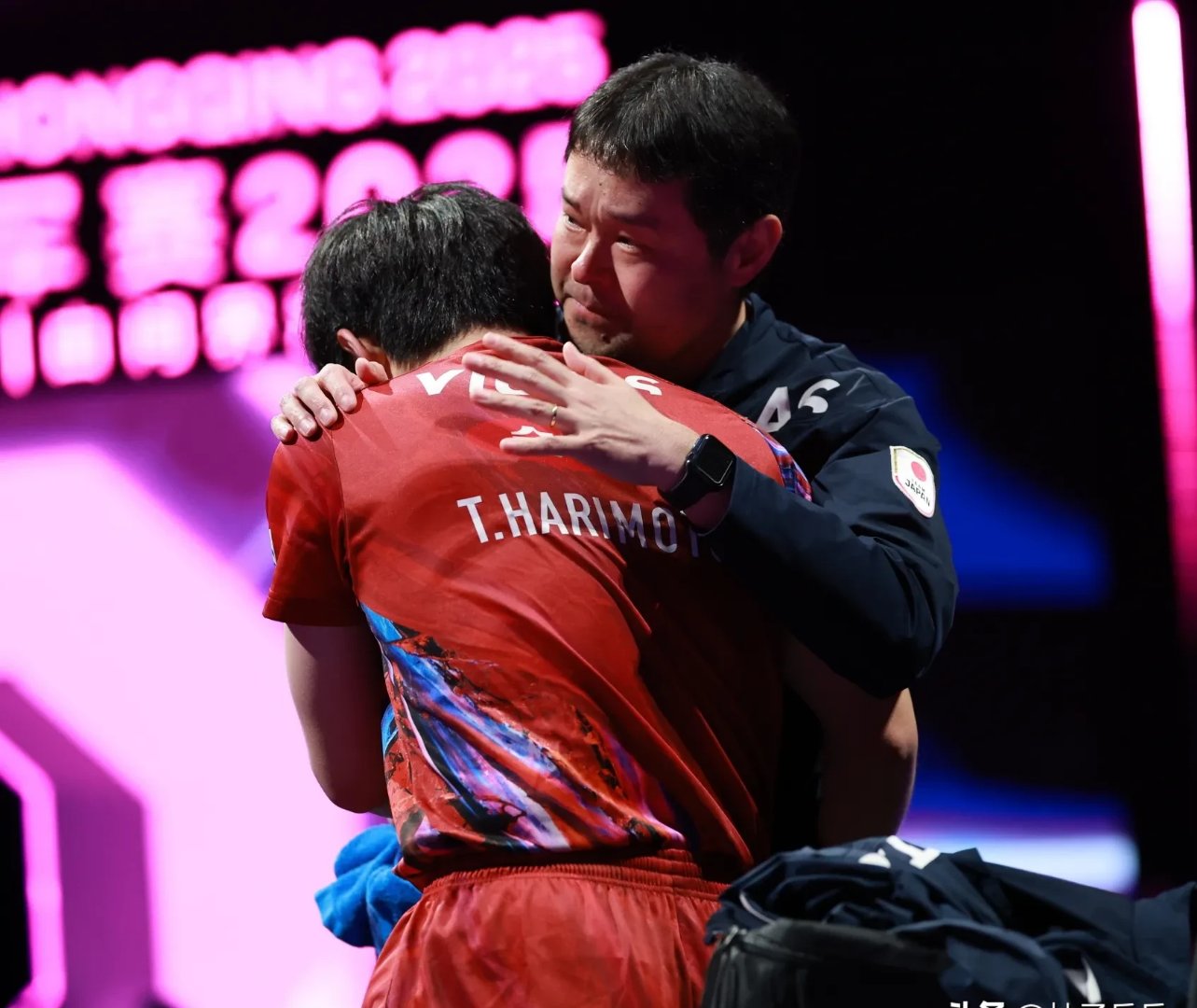 开云体育-中国队翻盘奥地利队，张本智和统治全场