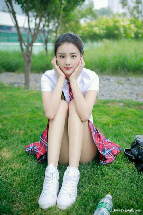 无名者与传奇,当厄瓜多尔少年与本泽马共享同一道舞台追光